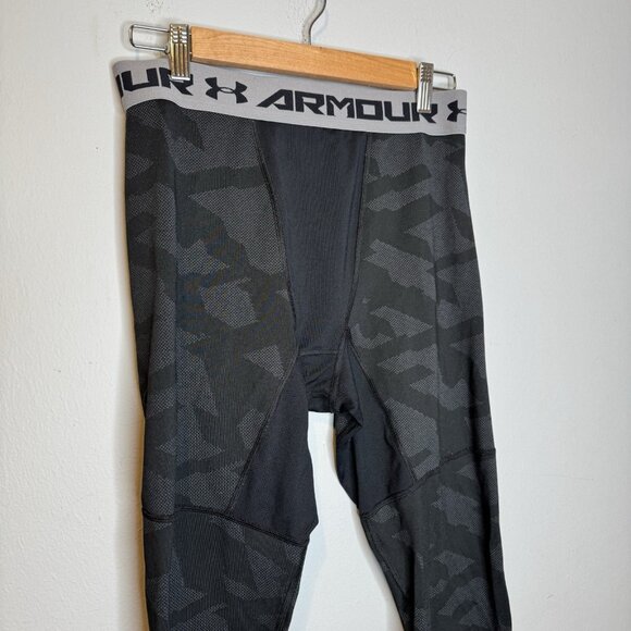 Under Armour Cold Gear Men’s Compression Leggings Large Camo Black - Picture 3 of 5
